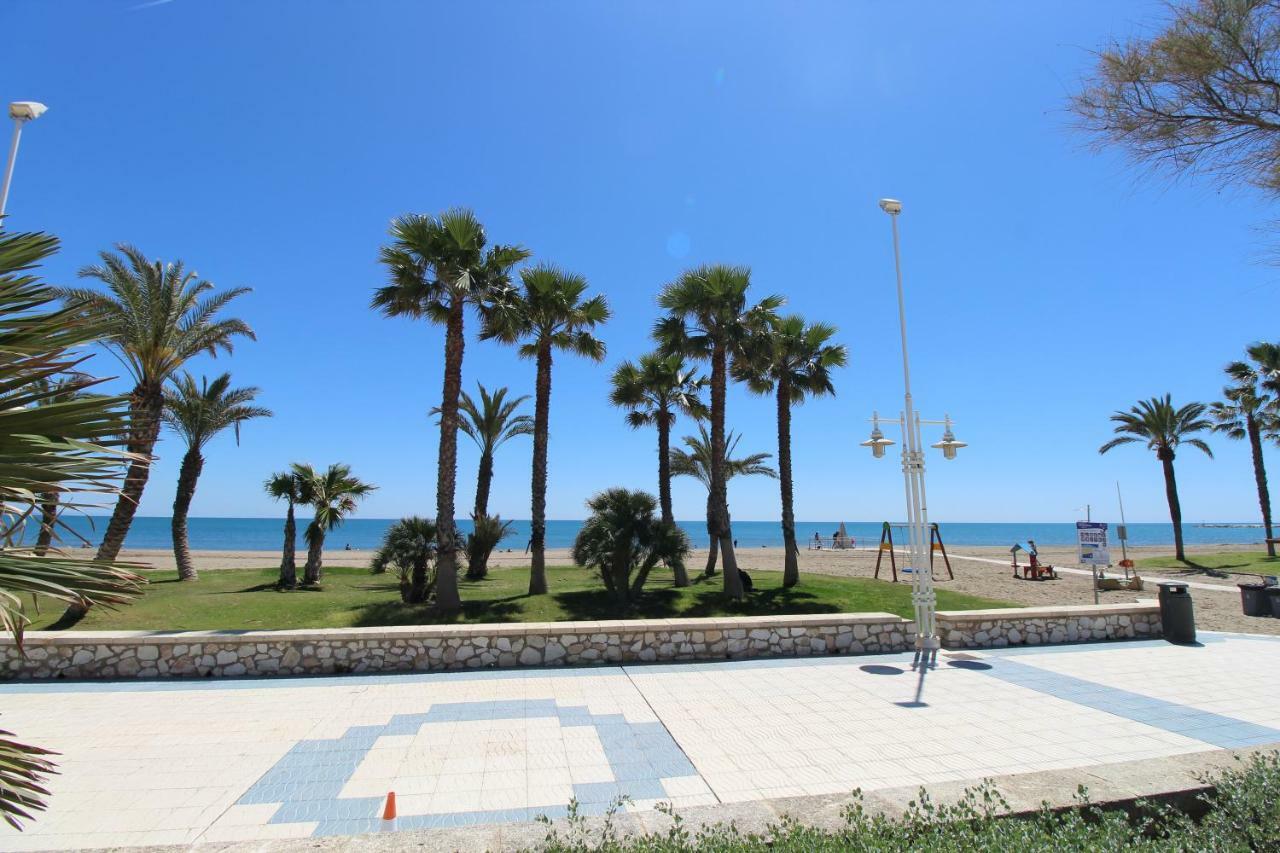 Playa De La Misericordia Hotel Malaga Zewnętrze zdjęcie